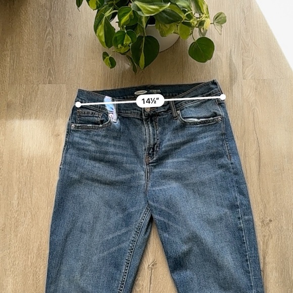 OLD NAVY | High Waist Ankle Power Jean | Sz 8 - Picture 5 of 7